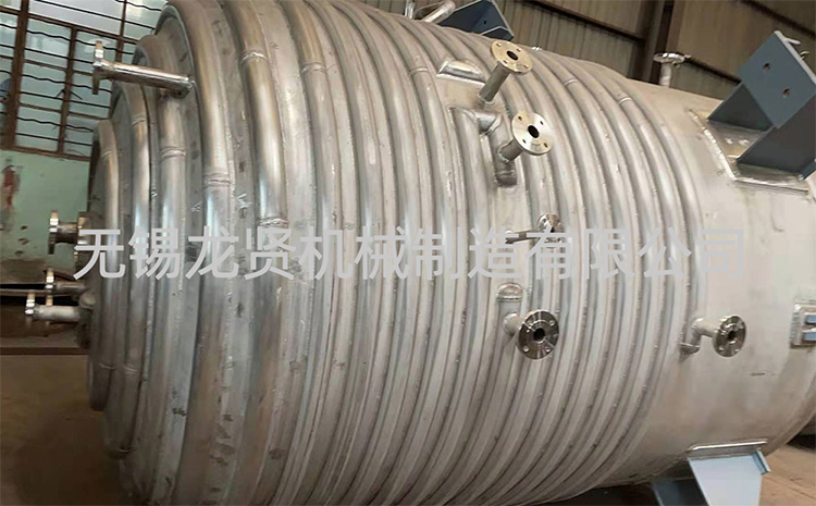 江蘇筒體半圓管哪家交貨快？龍賢：把“急單”變“閃電單”，工業(yè)圈的“準(zhǔn)時達(dá)”